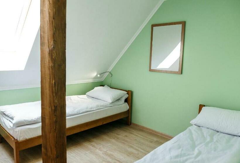 פנסיון Sweet Home Hostel