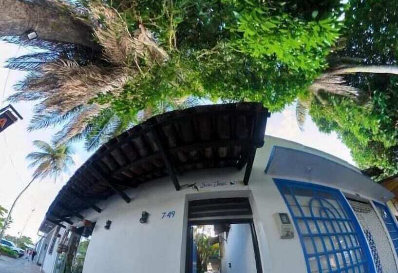 بنسيون San José House