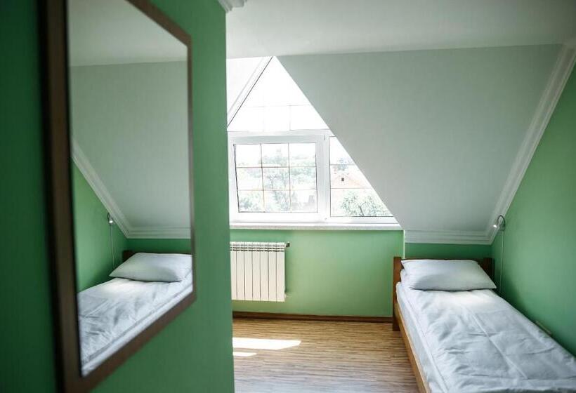 פנסיון Sweet Home Hostel