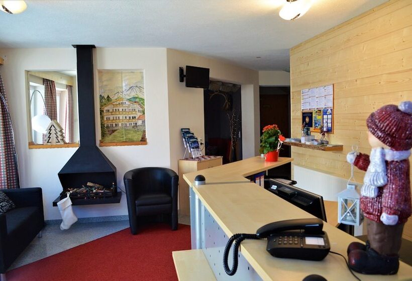 Aparthotels Berwang, Haus Cornelia En Haus Wiesengrund