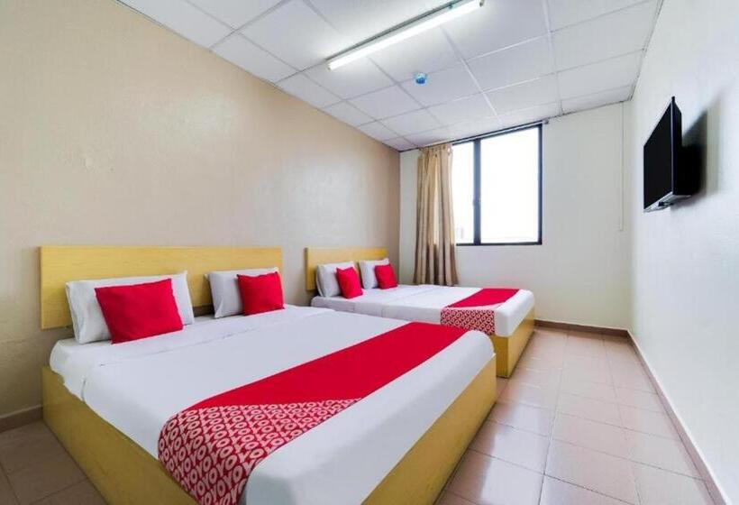 Cp Hotel