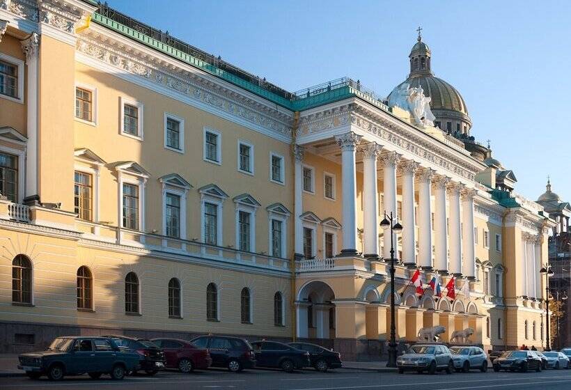 Four Seasons Hotel Lion Palace St. Petersburg