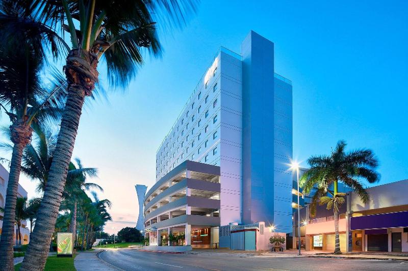 Hotel Aloft Cancun