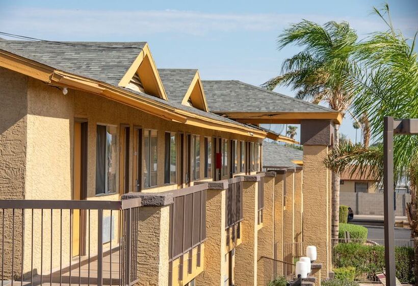 هتل American Inn