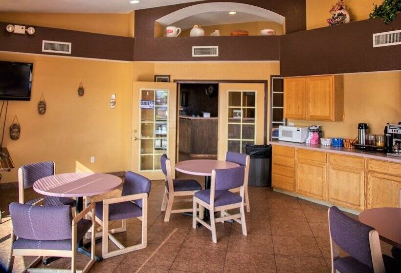 هتل American Inn
