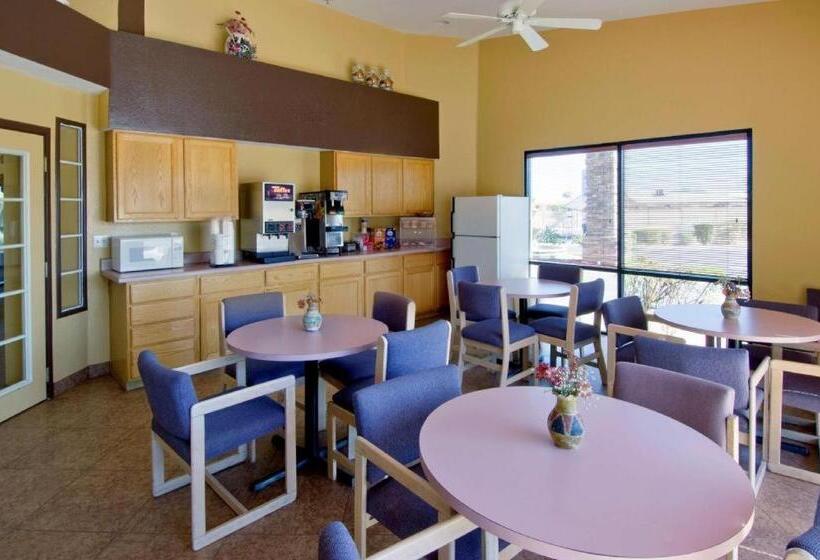 هتل American Inn