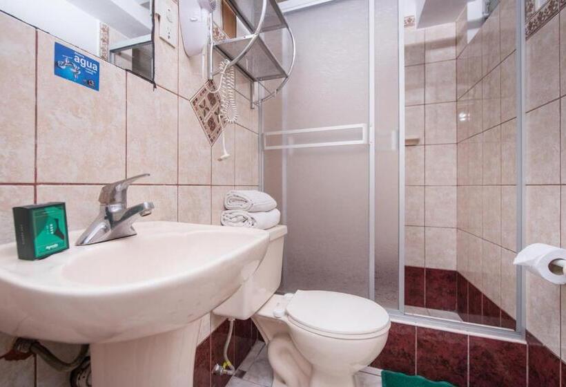 هتل Ayenda Casa Escondida San Cristobal Premium