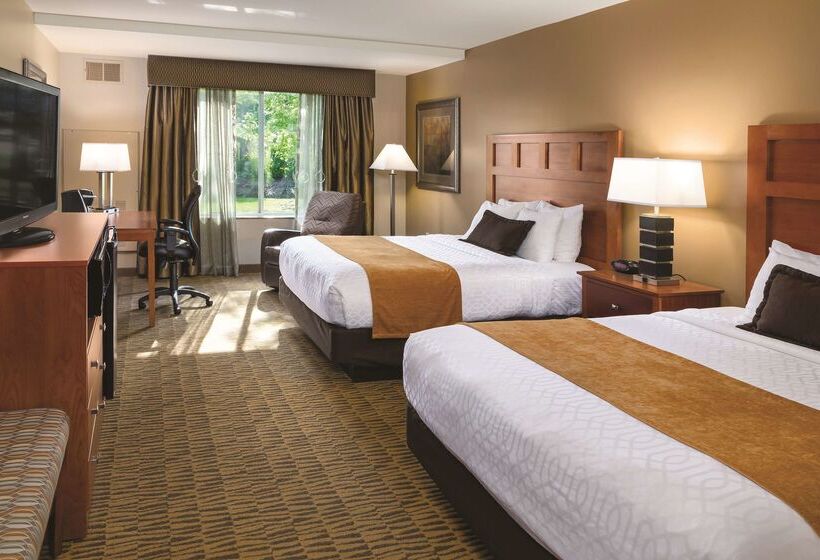 هتل Wyndham Bloomington   Mall Of America