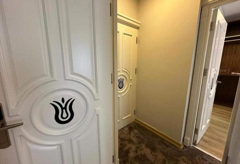 Fotos del hotel Black Tulip:  48