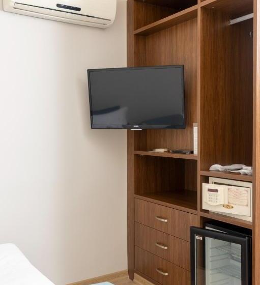 Fotos del hotel Black Tulip:  44