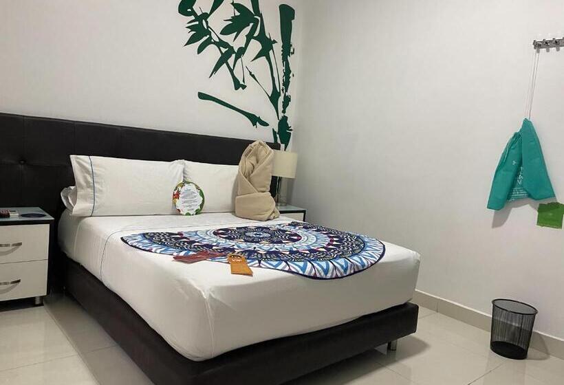 هتل Bolivariana Plaza Medellin