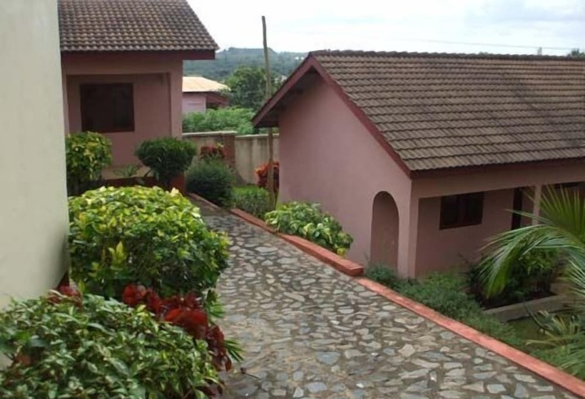 ホテル Coconut Grove Miners Lodge