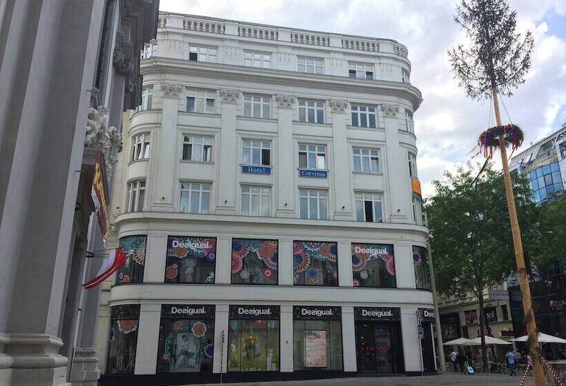 Fotos del hotel Corvinus:  26