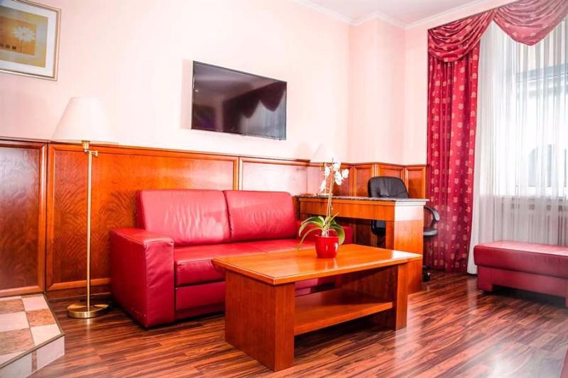 Fotos del hotel Corvinus:  19