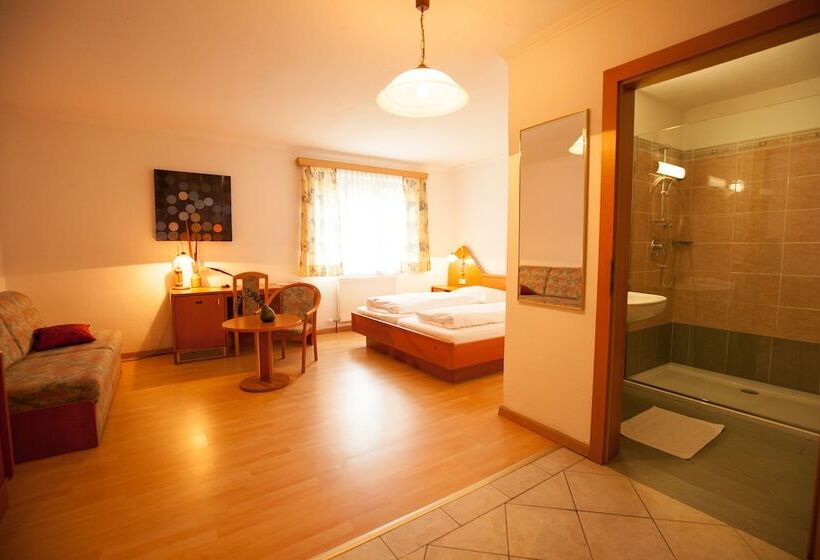 ホテル Gasthof Pöchhacker