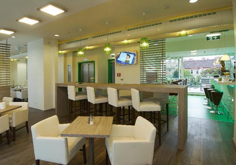 Fotos del hotel Hb1 Schönbrunn Budget & Design:  8