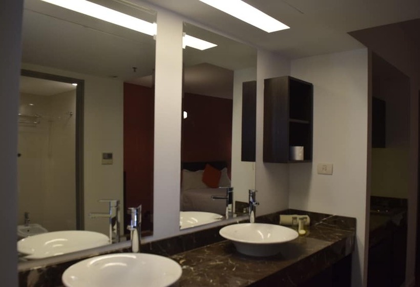 Fotos del hotel Howard Johnson By Wyndham Hotel Abasto:  26