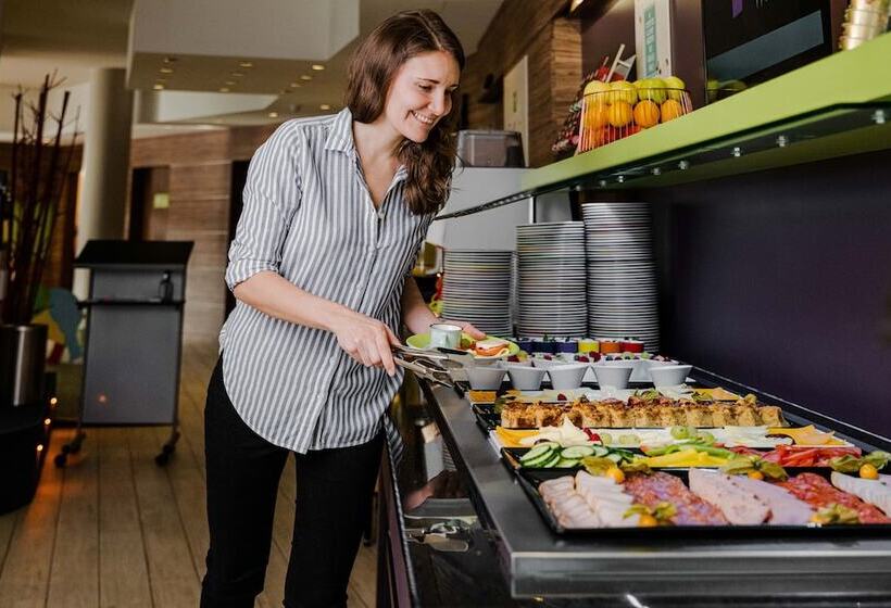 Fotos del hotel Ibis Styles Wien City:  12