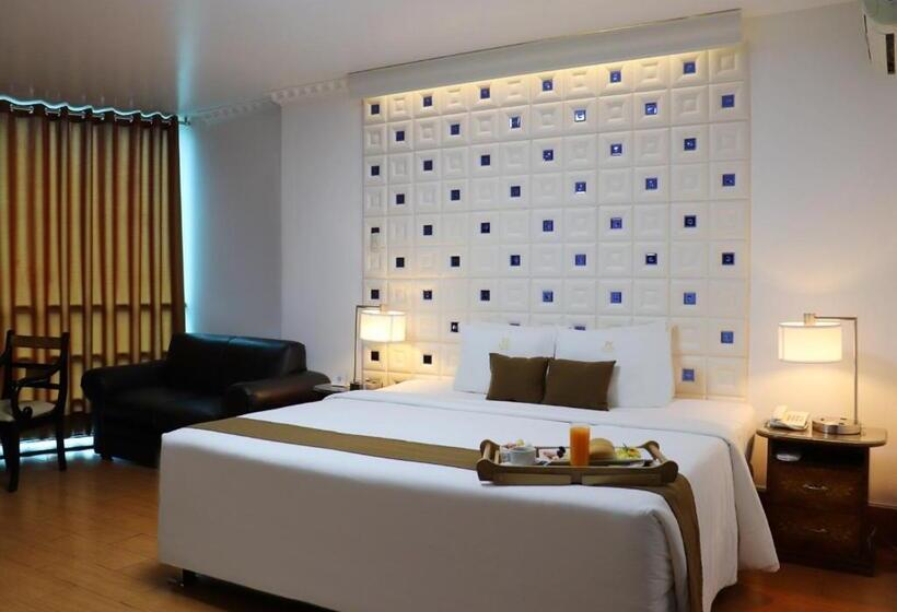 هتل Suites Inkari