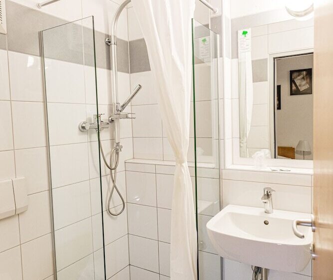 Fotos del hotel Korotan:  14