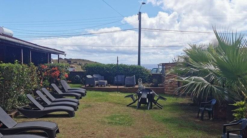 هتل Mataveri Inn