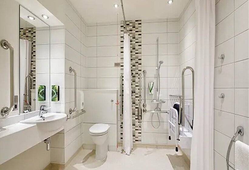 Fotos del hotel Premier Inn London City - Old Street:  5