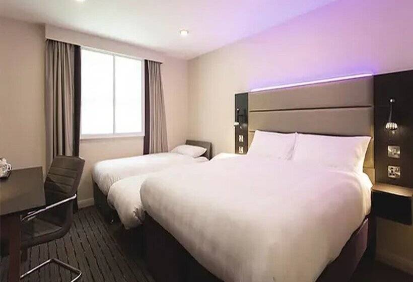 Fotos del hotel Premier Inn London City - Old Street:  6