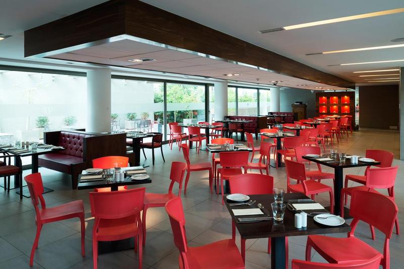 هتل Abba Presidente Suites Santiago