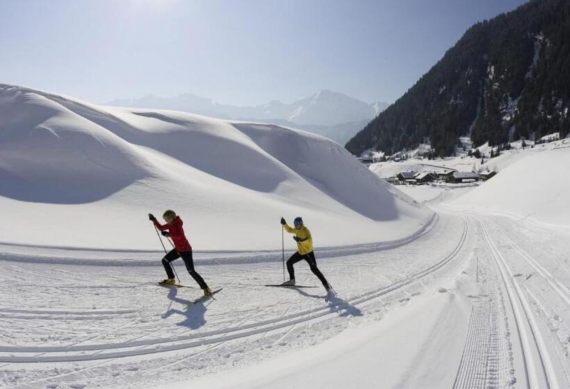 فندق Ritzlerhof   Adults Only