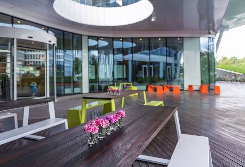 Fotos del hotel Sound Garden  Airport:  5