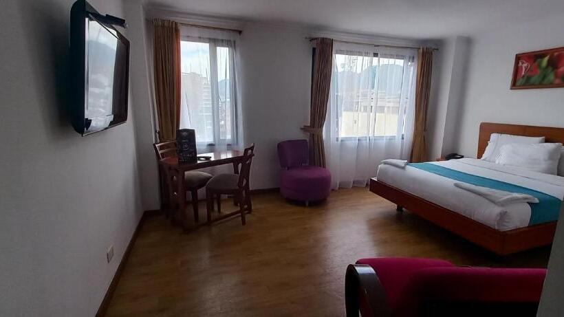 هتل Splendor By Friends Company