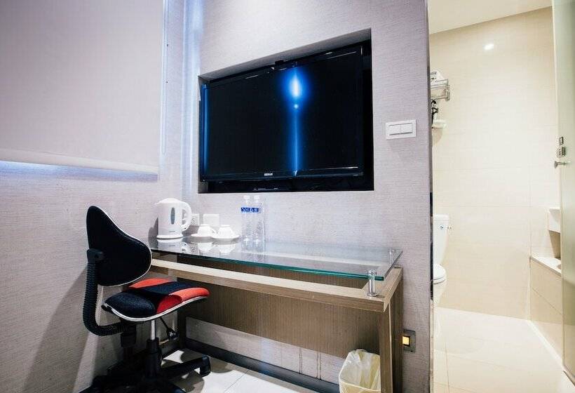 هتل Chingjing Inn