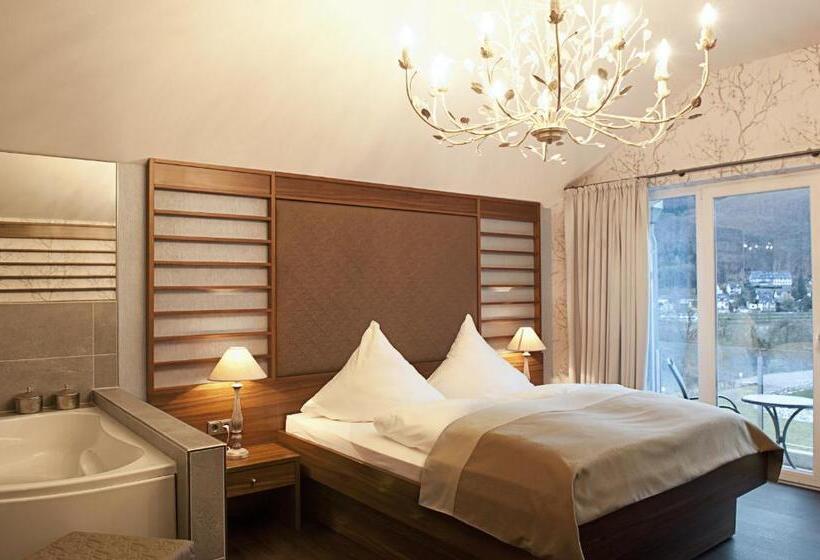 Moselstern Parkhotel Krähennest