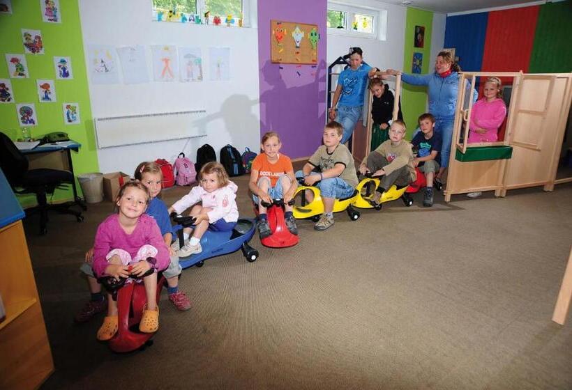 استراحتگاه Marco Polo Alpina Familien  & Sport