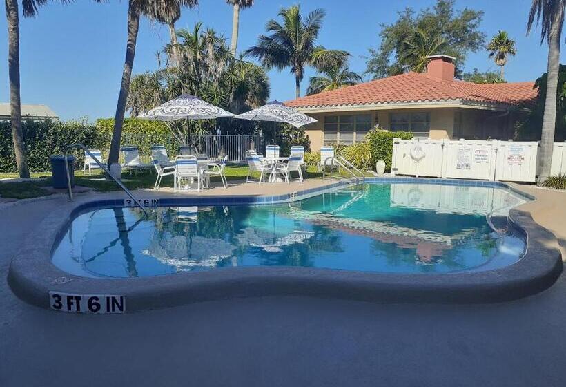 منتجع Turtle Crawl Inn  Longboat Key