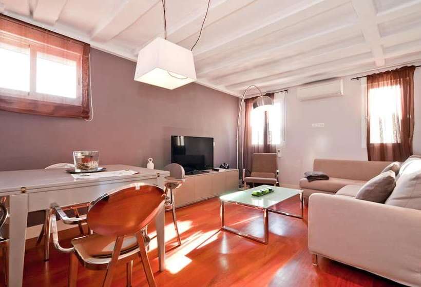 Smartrental Madrid Atocha