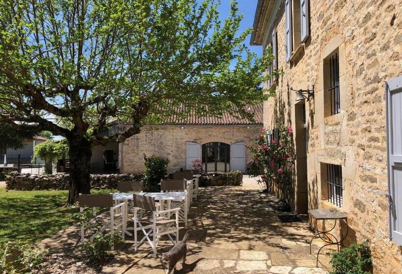 민박 Domaine De Monplaisir