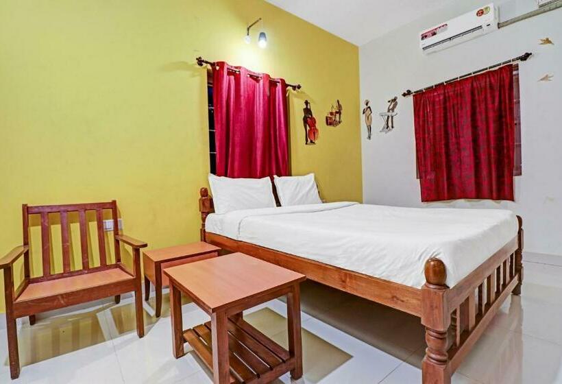호텔 Capital O 84338 Goodstays