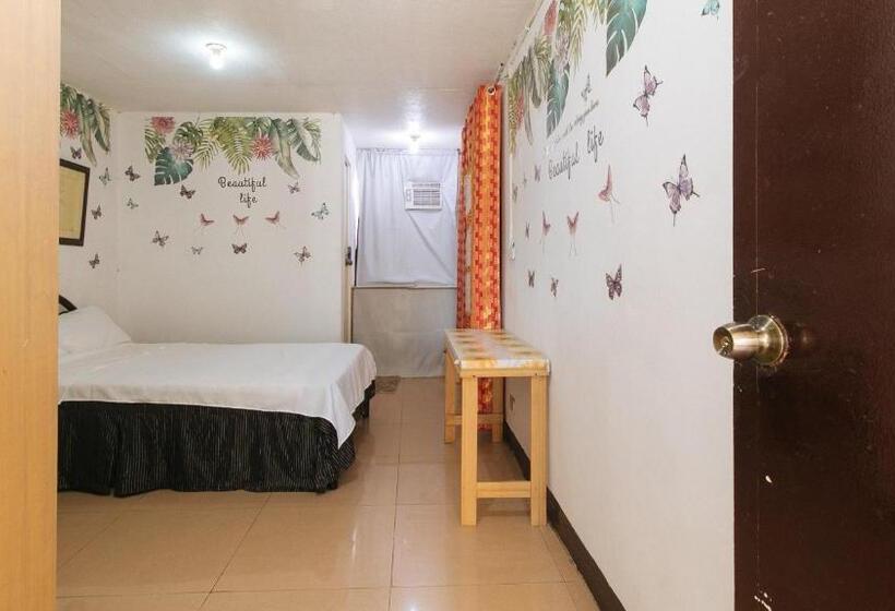 هتل Cristian Jay Dormitory By Reddoorz