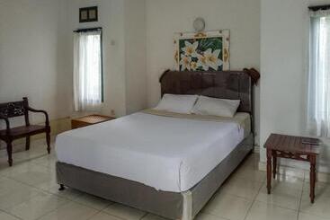 هتل Daton House Near Bali Zoo Ubud Mitra Reddoorz