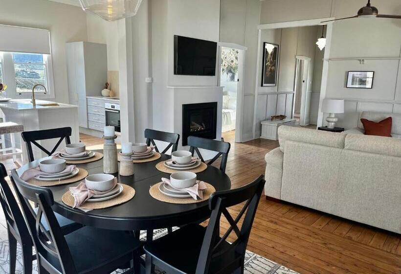 هتل Pokolbin Farm Stay