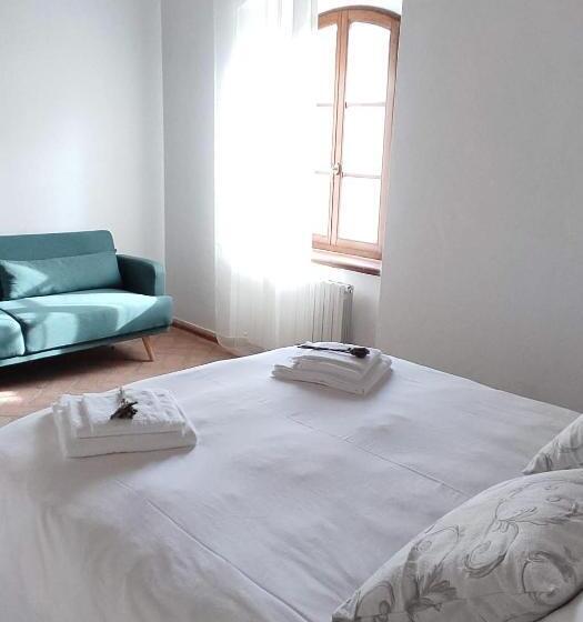 Bed and Breakfast Ca Novae Tuscany Farmhouse