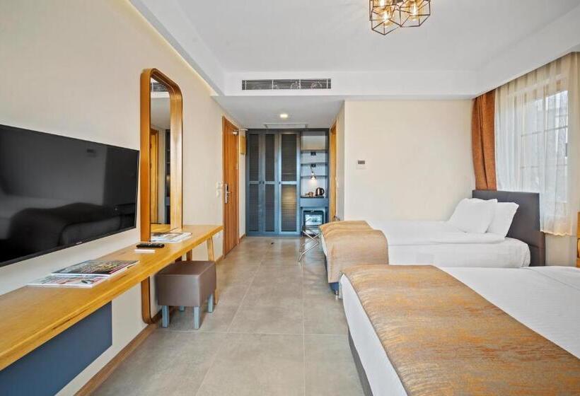هتل Zeyt Inn