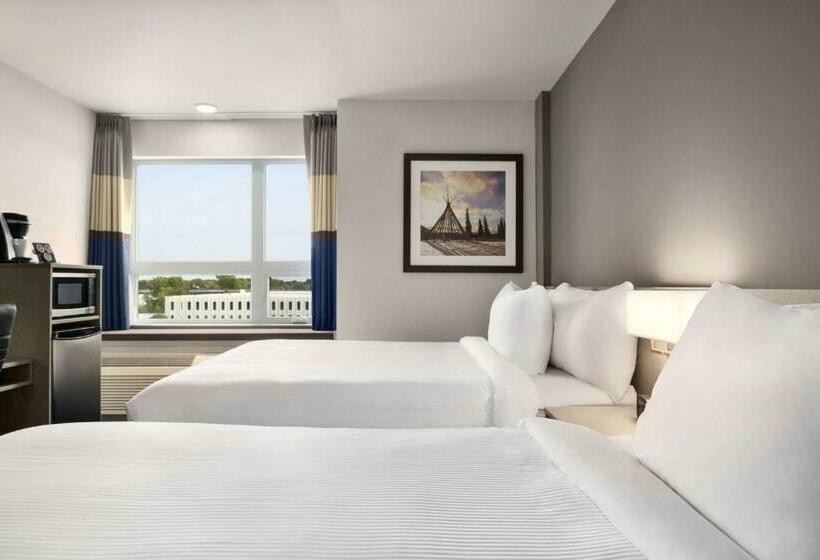 Microtel Inn & Suites Dorval Qc