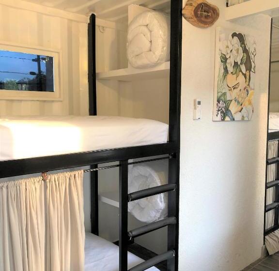 פנסיון Hostal Bon Hábitat