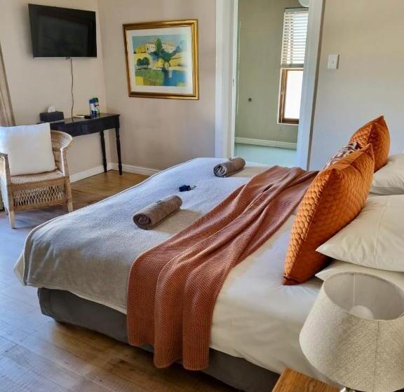 بنسيون The Merino Guest House