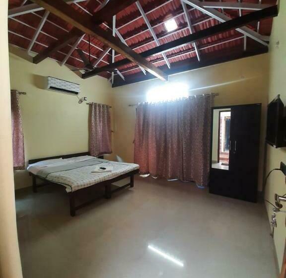 Triskelion   Bed And Breakfast, Family Home Stay By Joshi Brothers