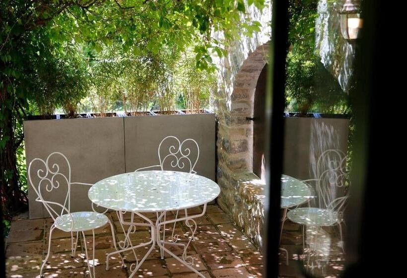 민박 L Amourier Chambres D Hôtes Pour Amoureux Avec Jacuzzi Ou Baignoire Xxl