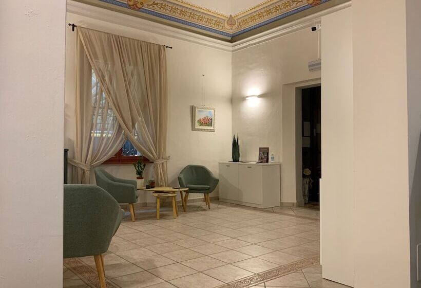 مبيت وإفطار La Corte Del Grillo   Residenza D Epoca