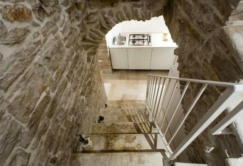 تختخواب و صبحانه Le Suites Al Torrione